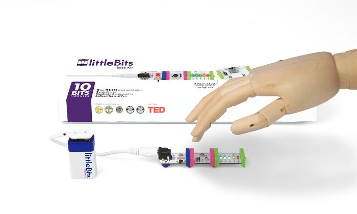 littleBits Base Kit Makes Learning About Electronic Circuits a Snap