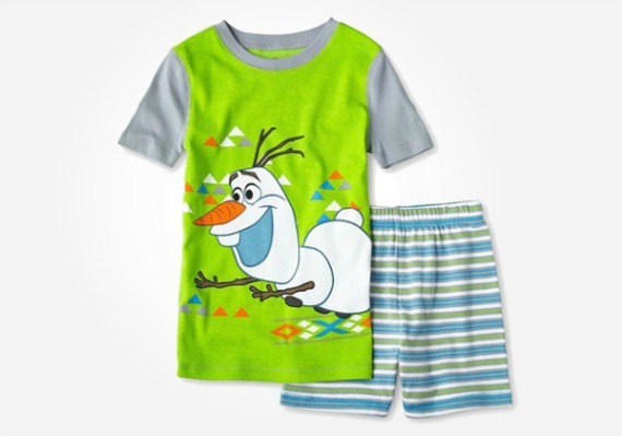 How about this adorable set of boys PJs for a Disney Frozen gift idea?