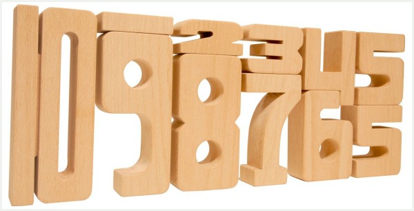 Fun math building blocks for kids - they learn math while they 'play'