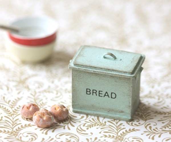 Beautiful miniature dollhouse accessories with a shabby chic twist.