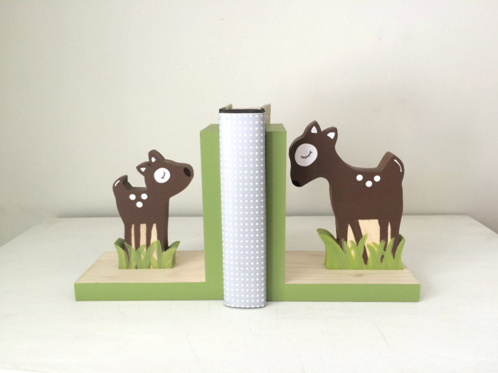 Bookends for Children: 9 Adorable Gifts for Your Young Bookworm | kidslovethisstuff.com