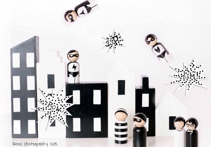 Wooden Peg Dolls: These Hand Painted Monochrome Doll Sets Are Super Cute