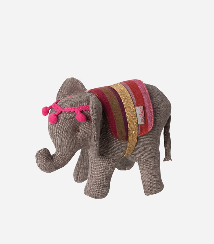 An adorable circus elephant with oodles of whimsical charm. Bound to be popular with big top loving fans aged three years and up.