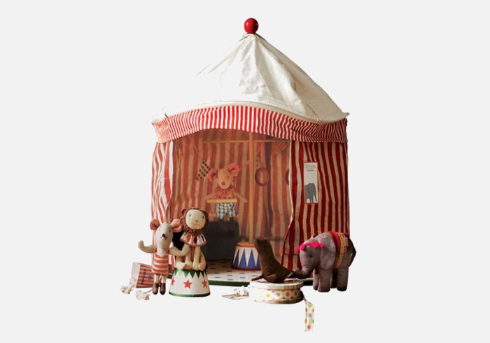 A Mini Circus Collection With Oodles of Charm and… Err… Mice (The Plush Kind)