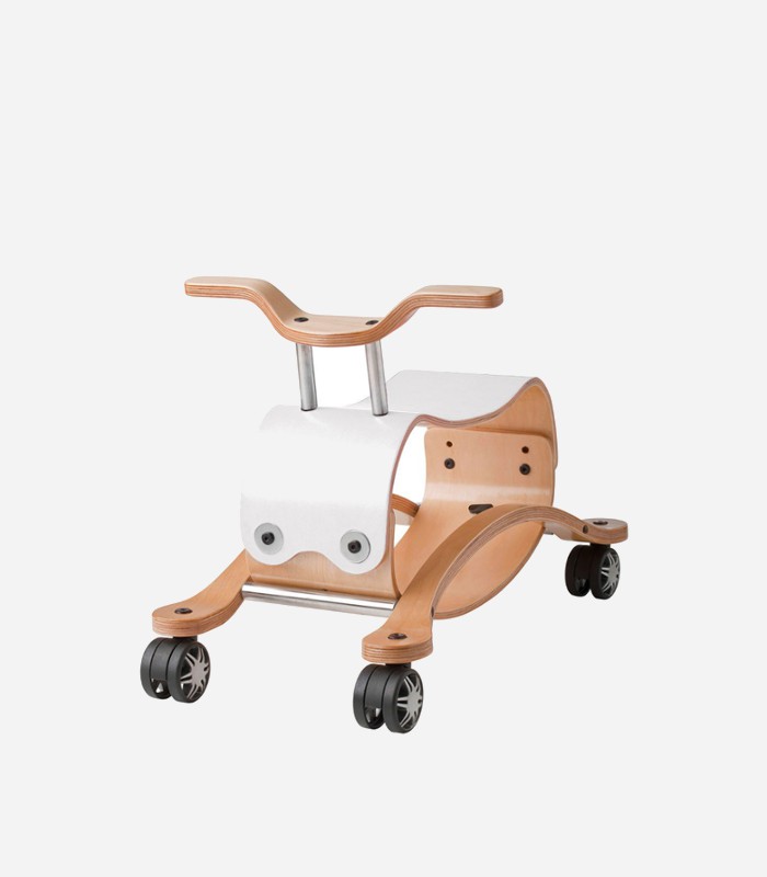Apart from the obvious fact that stylistically, it's a stunner, this Wishbone ride-on also offers three-in-one fun for 1 years. 