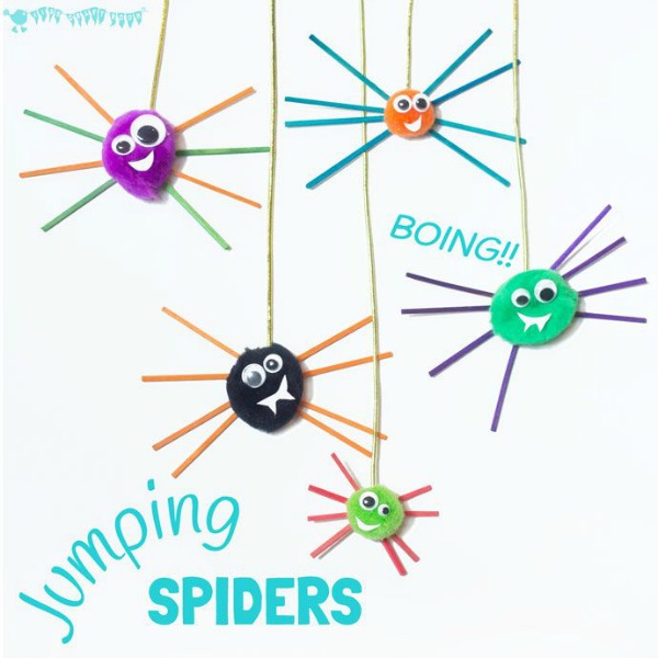 spider Halloween crafts - pom pom jumping spider craft