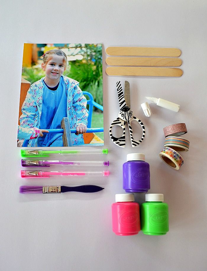 Make a personalized popsicle stick puzzle photo - the materials