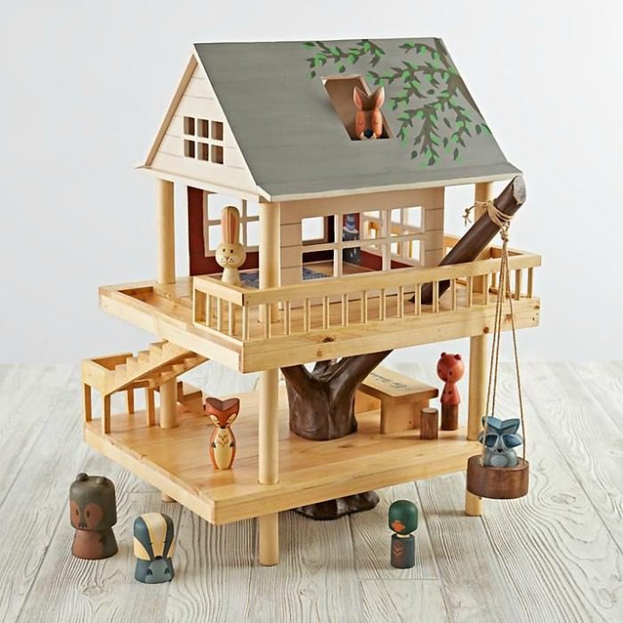 Gifts for 4 year olds - Treehouse playset