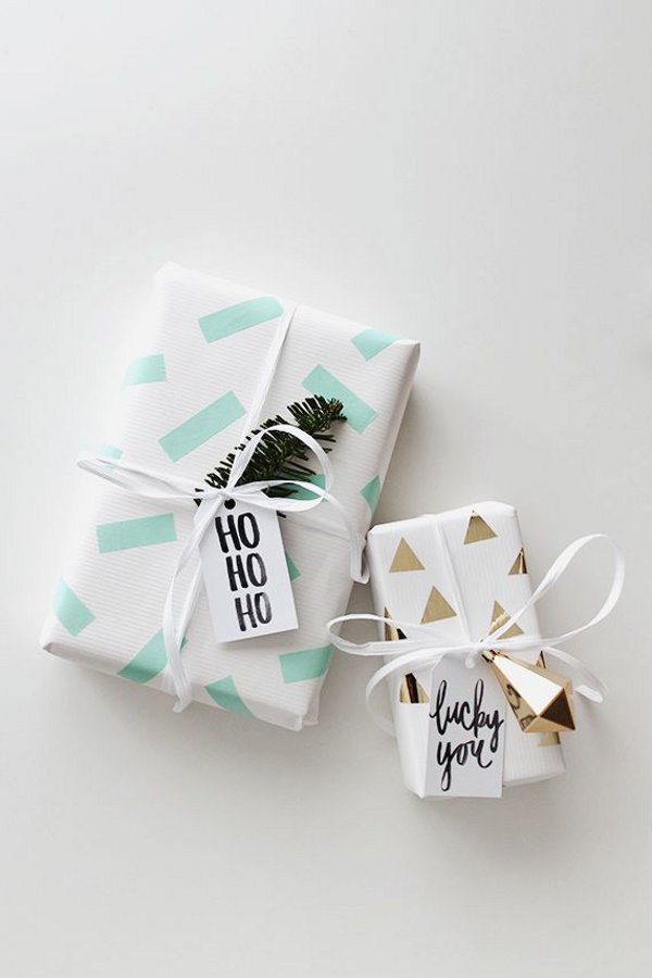 Make your own gift wrap - Washi tape gift wrap