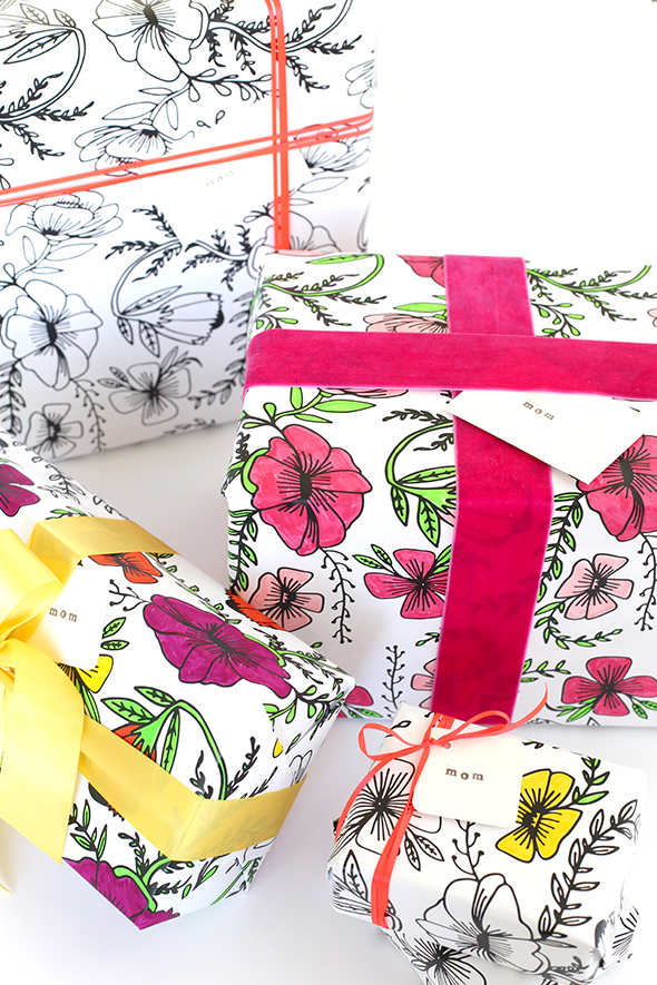 Make your own gift wrap - printable coloring floral paper