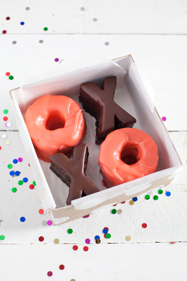 Valentine treats for kids - homemade treat boxes