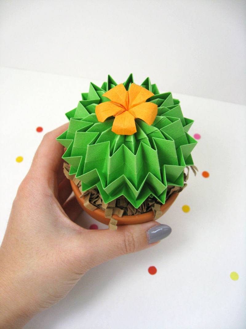Handmade mothers day gift ideas - origami cactus