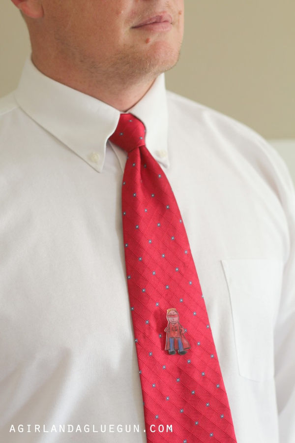 Things to make for fathers day - tie tack for dads