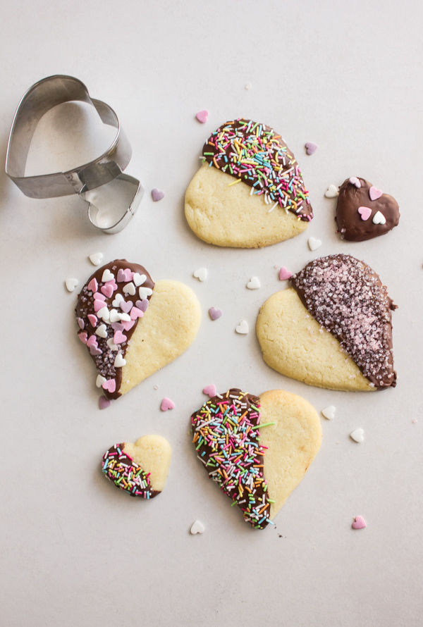 11 Heart Shaped Snacks and Treats Featuring Valentine Chocolate Dipped Cookies (via An Italian in My Kitchen)